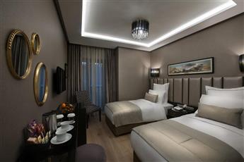 Le Petit Palace Hotel