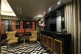 Le Petit Palace Hotel