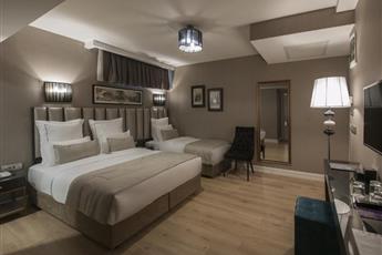 Le Petit Palace Hotel