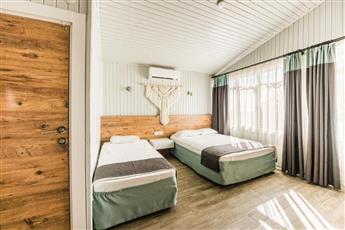 Leda Beach Hotel