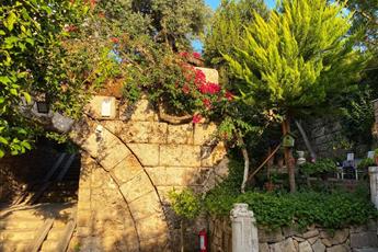 Leda Beach Hotel