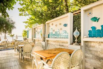 Leda Beach Hotel