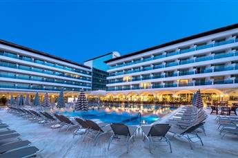 L'Etoile Beach Hotel 4*