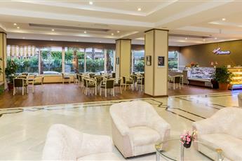 L'Etoile Beach Hotel 4*