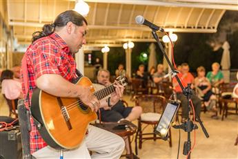 L'Etoile Beach Hotel 4*