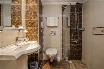 L'Etoile Beach Hotel 4*