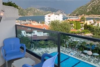 L'Etoile Beach Hotel 4*