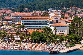 L'Etoile Beach Hotel