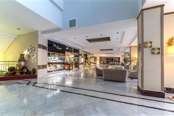 L'Etoile Beach Hotel