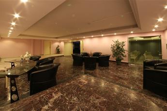 L'Etoile Beach Hotel