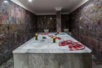 L'Etoile Beach Hotel