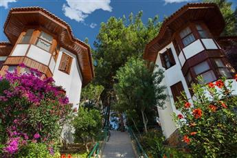 Letoonia Club & Hotel