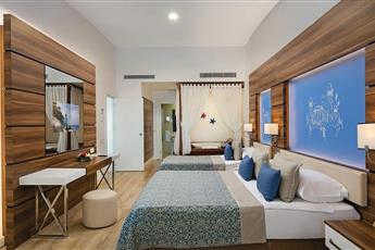 Limak Atlantis Deluxe Hotel & Resort 5*