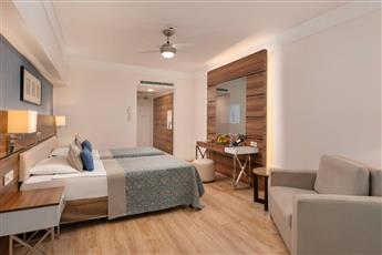 Limak Atlantis Deluxe Hotel & Resort