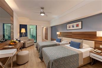 Limak Atlantis Deluxe Hotel & Resort