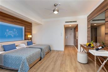 Limak Atlantis Deluxe Hotel & Resort