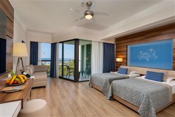 Limak Atlantis Deluxe Hotel & Resort