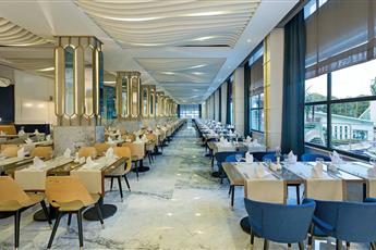 Limak Atlantis Deluxe Hotel & Resort