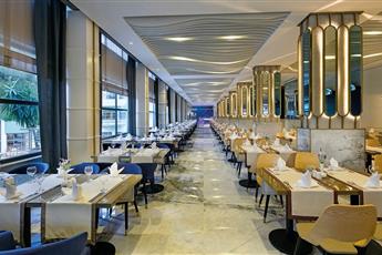 Limak Atlantis Deluxe Hotel & Resort