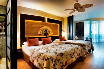 Limak Lara De Luxe Hotel & Resorts 5*