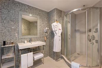 Limak Lara Deluxe Hotel & Resort Antalya