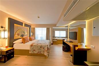Limak Lara Deluxe Hotel & Resort Antalya