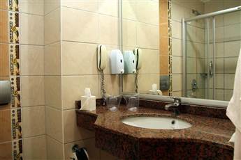 Lims Bona Dea Beach Hotel 4*