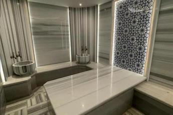 Lions Royal Hotel 4*