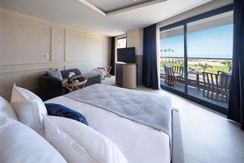 Liu Resorts