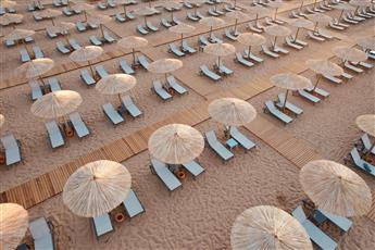 Liu Resorts