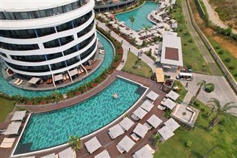 Liu Resorts