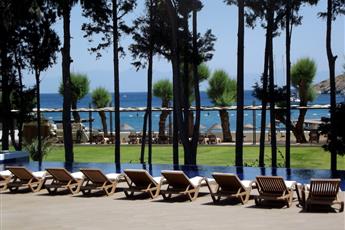 Liv Hotel by Bellazure 4*