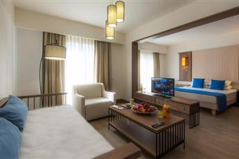Liv Hotel by Bellazure