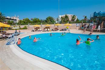 LOceanica Beach Resort Hotel 5*