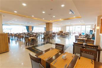 LOceanica Beach Resort Hotel 5*