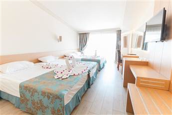 LOceanica Beach Resort Hotel 5*