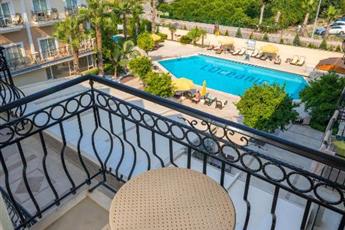 LOceanica Beach Resort Hotel