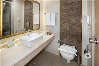 LOceanica Beach Resort Hotel