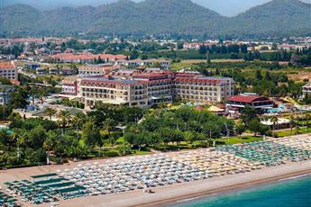 LOceanica Beach Resort Hotel