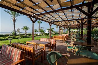 LOceanica Beach Resort Hotel