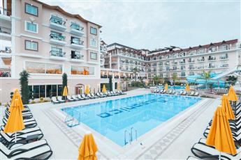 LOceanica Beach Resort Hotel