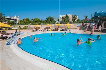 LOceanica Beach Resort Hotel
