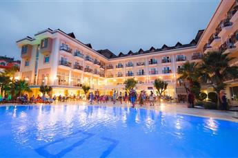LOceanica Beach Resort Hotel