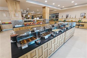 LOceanica Beach Resort Hotel