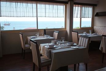 LOceanica Beach Resort Hotel