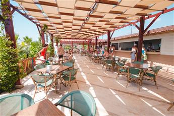 LOceanica Beach Resort Hotel