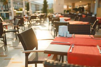 LOceanica Beach Resort Hotel