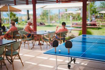 LOceanica Beach Resort Hotel
