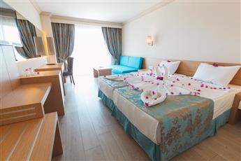 LOceanica Beach Resort Hotel