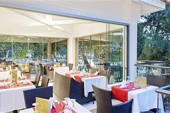 Long Beach Club Nature